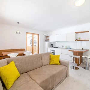 Appartamento Olivia, Caprile (Veneto)
